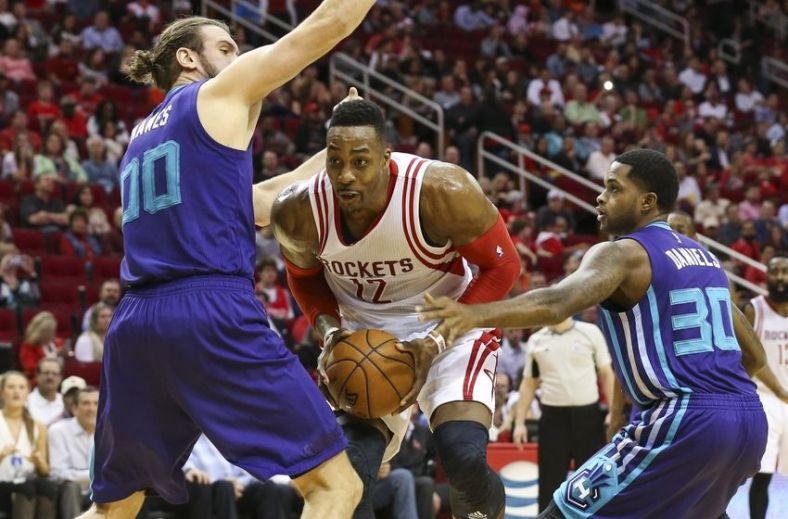 dwight-howard-spencer-hawes-troy-daniels-nba-charlotte-hornets-houston-rockets-850x560